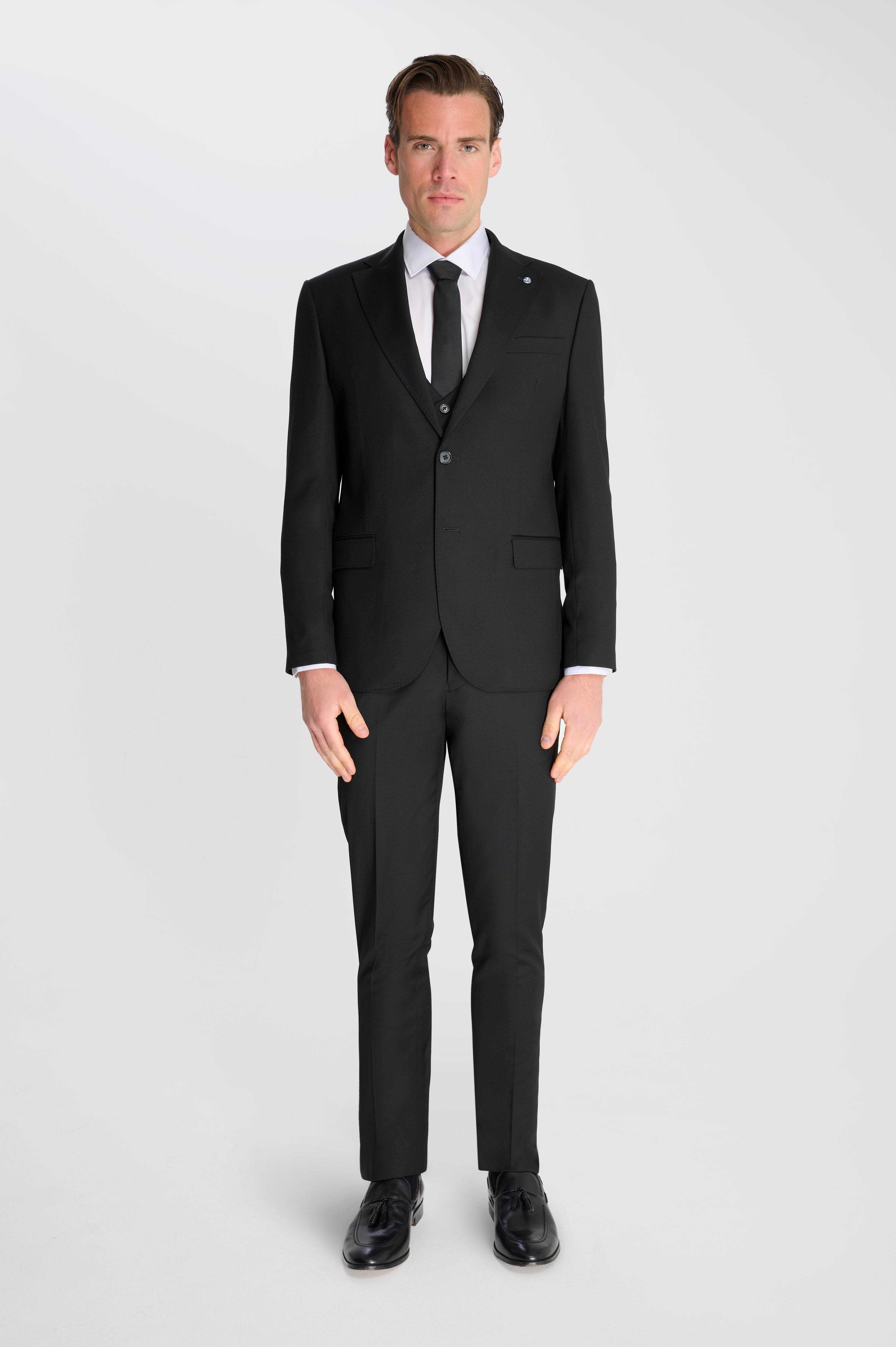 Edina 3 Piece Suit Set by Carter & Jones in Black RRP £229