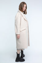 Load image into Gallery viewer, Elle Ladies Beatrix Faux Boiled Wool in cream RRP £229
