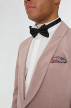 Load image into Gallery viewer, Leo Velvet Tuxedo Dinner Jacket with Shawl Lapel Detail in Blush RRP £159
