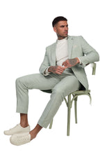 Load image into Gallery viewer, Lukus Two Piece Linen Suit in Light Green RRP £299
